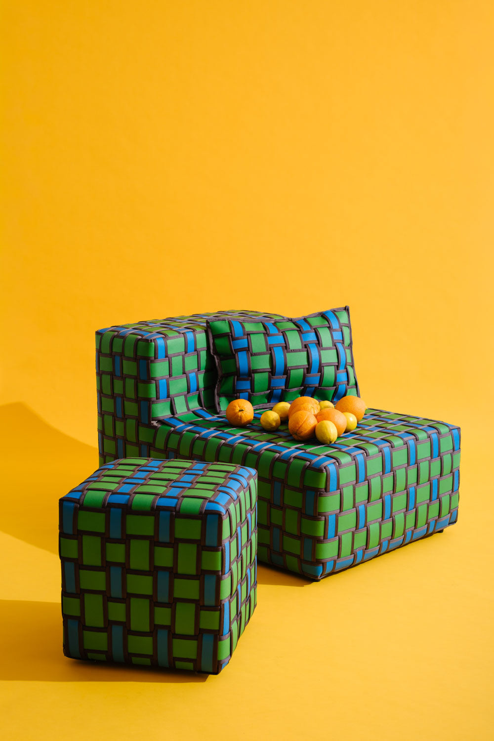 CHAISE LONGUE