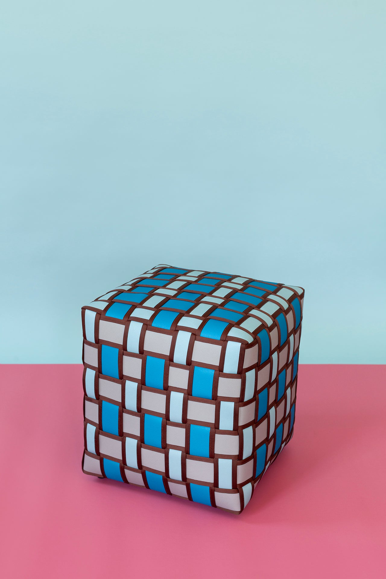 CUBE
