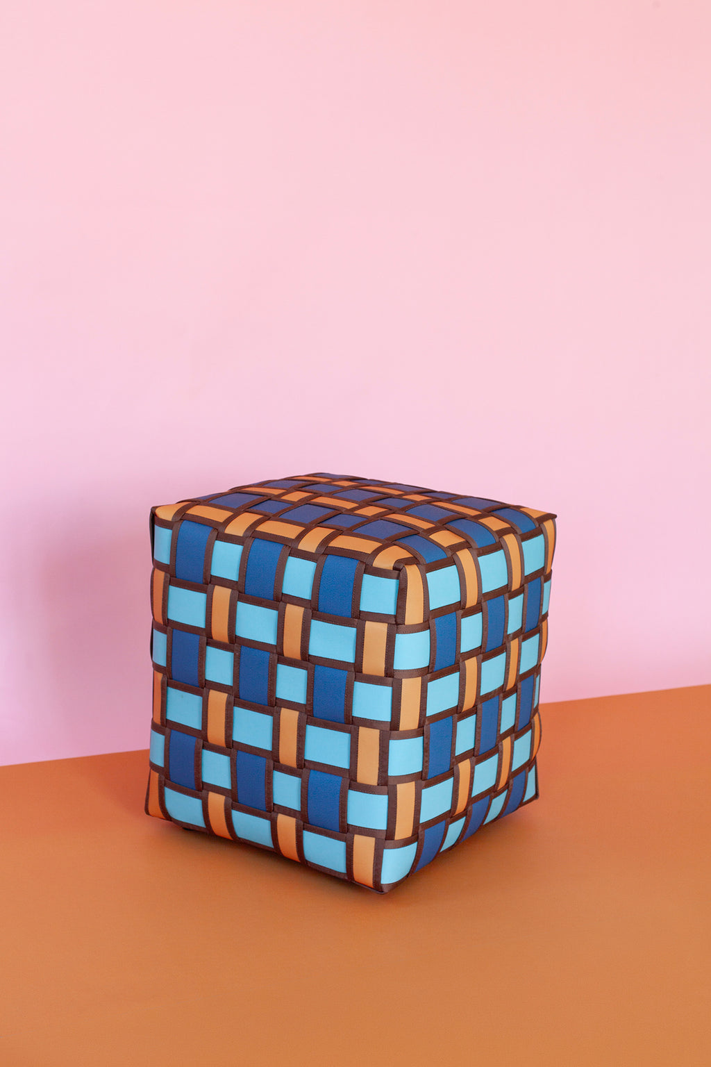 CUBE