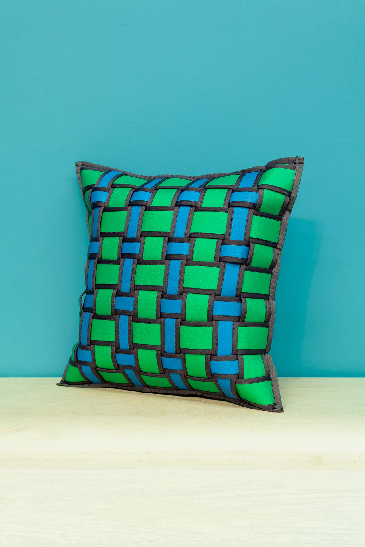 CUSHION - LARGE