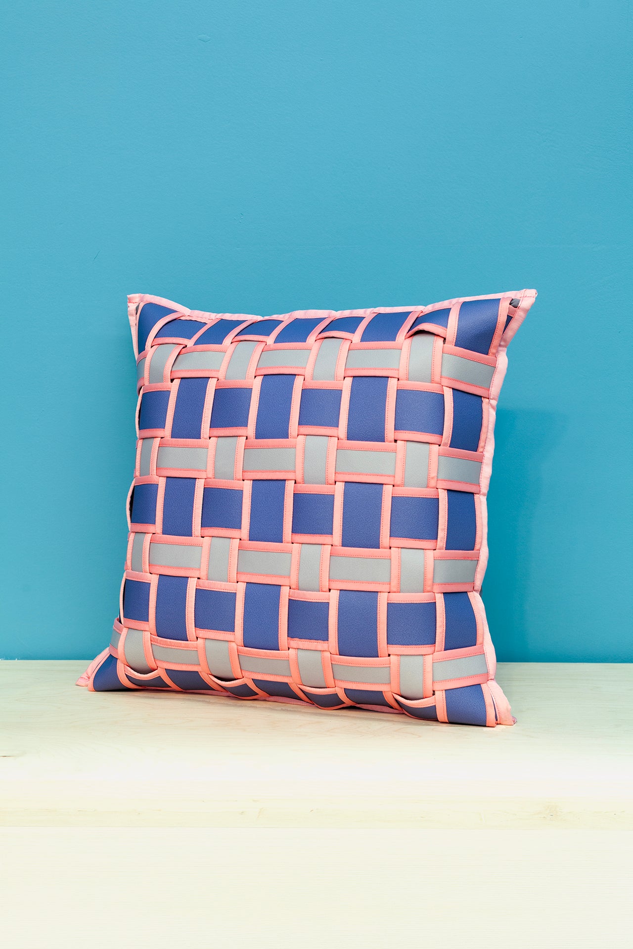 CUSHION - LARGE
